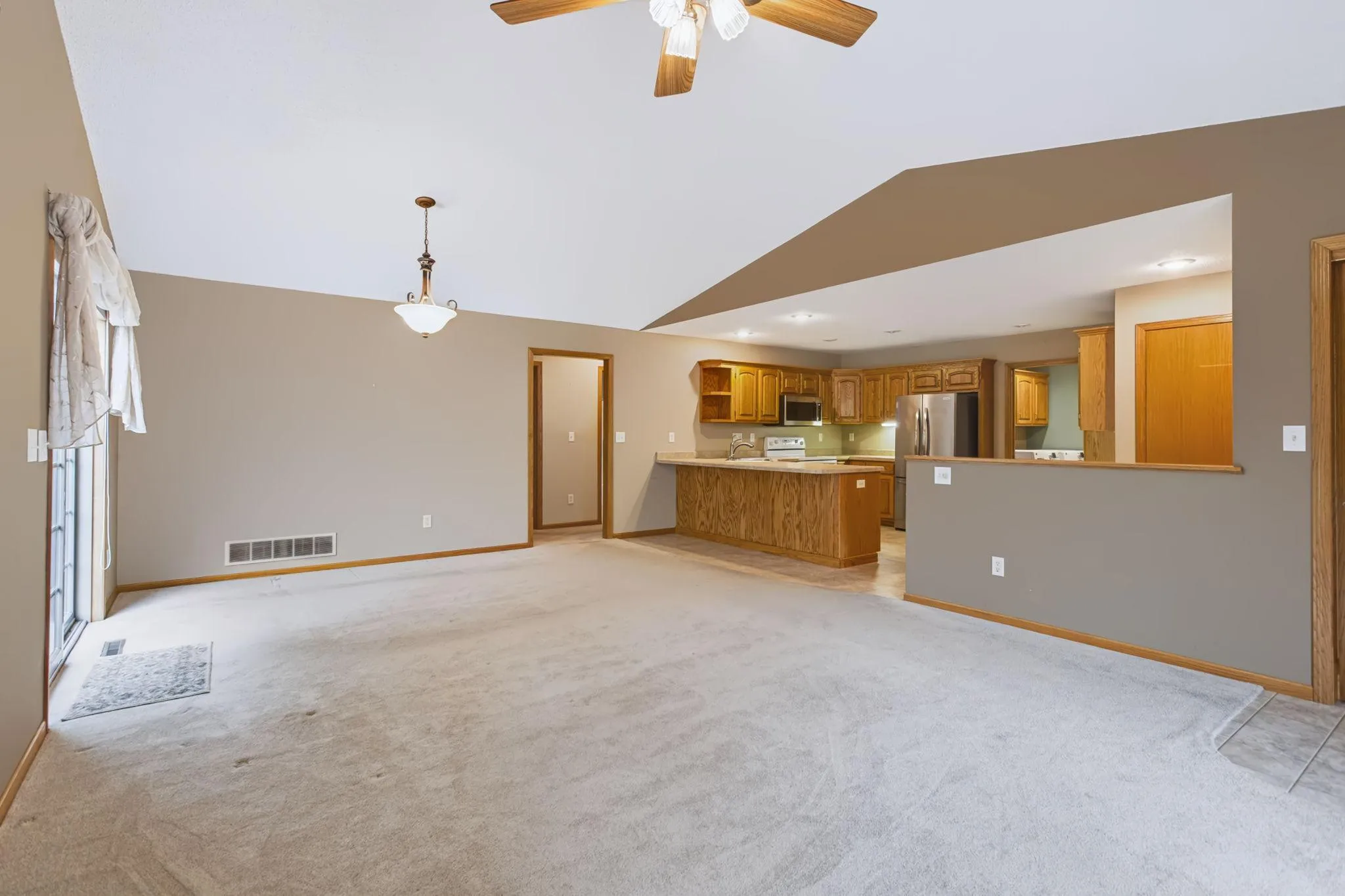 Photo 19 of 347 Wesley Court