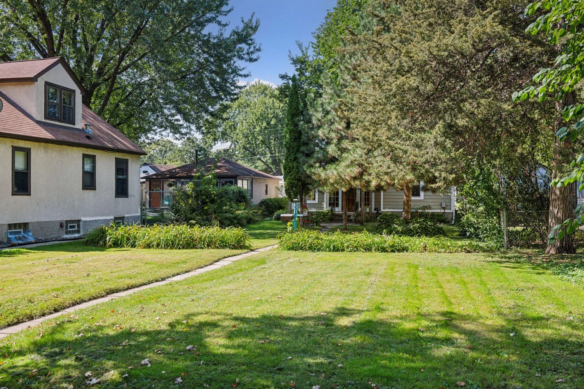 Photo 5 of 5512 32nd S Avenue