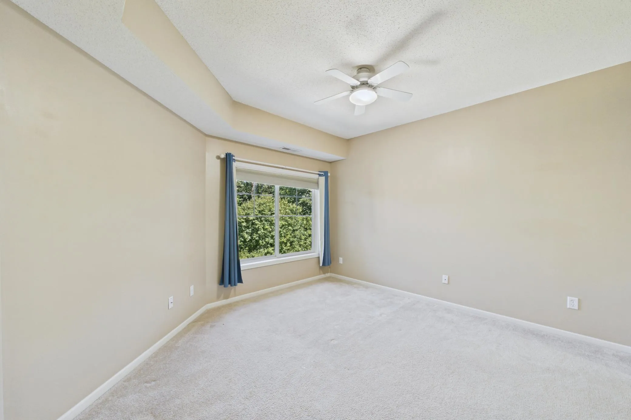 Photo 11 of 110696 Village Road Unit 307