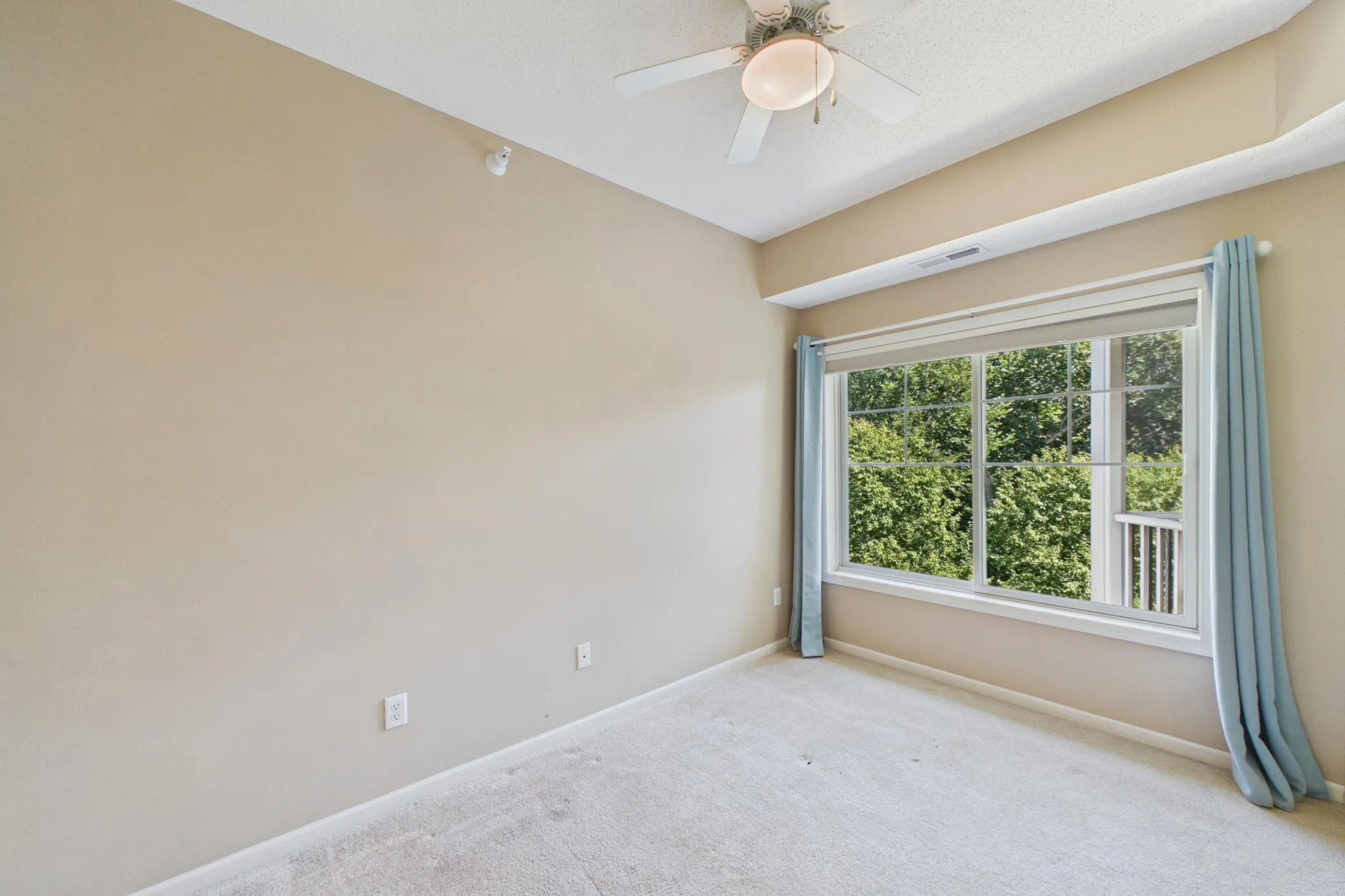 Photo 15 of 110696 Village Road Unit 307