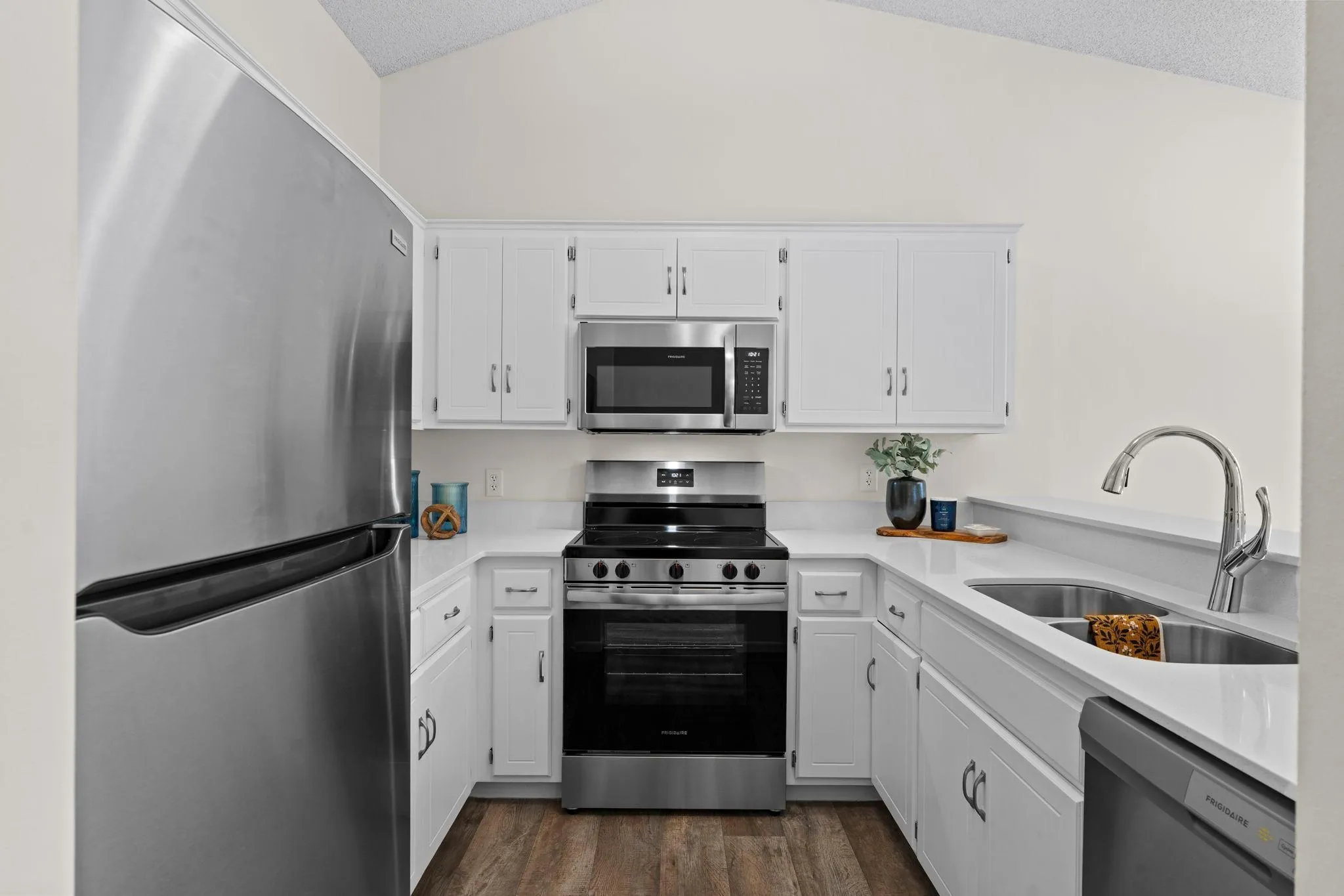 Photo 4 of 14855 Endicott Way Unit 304