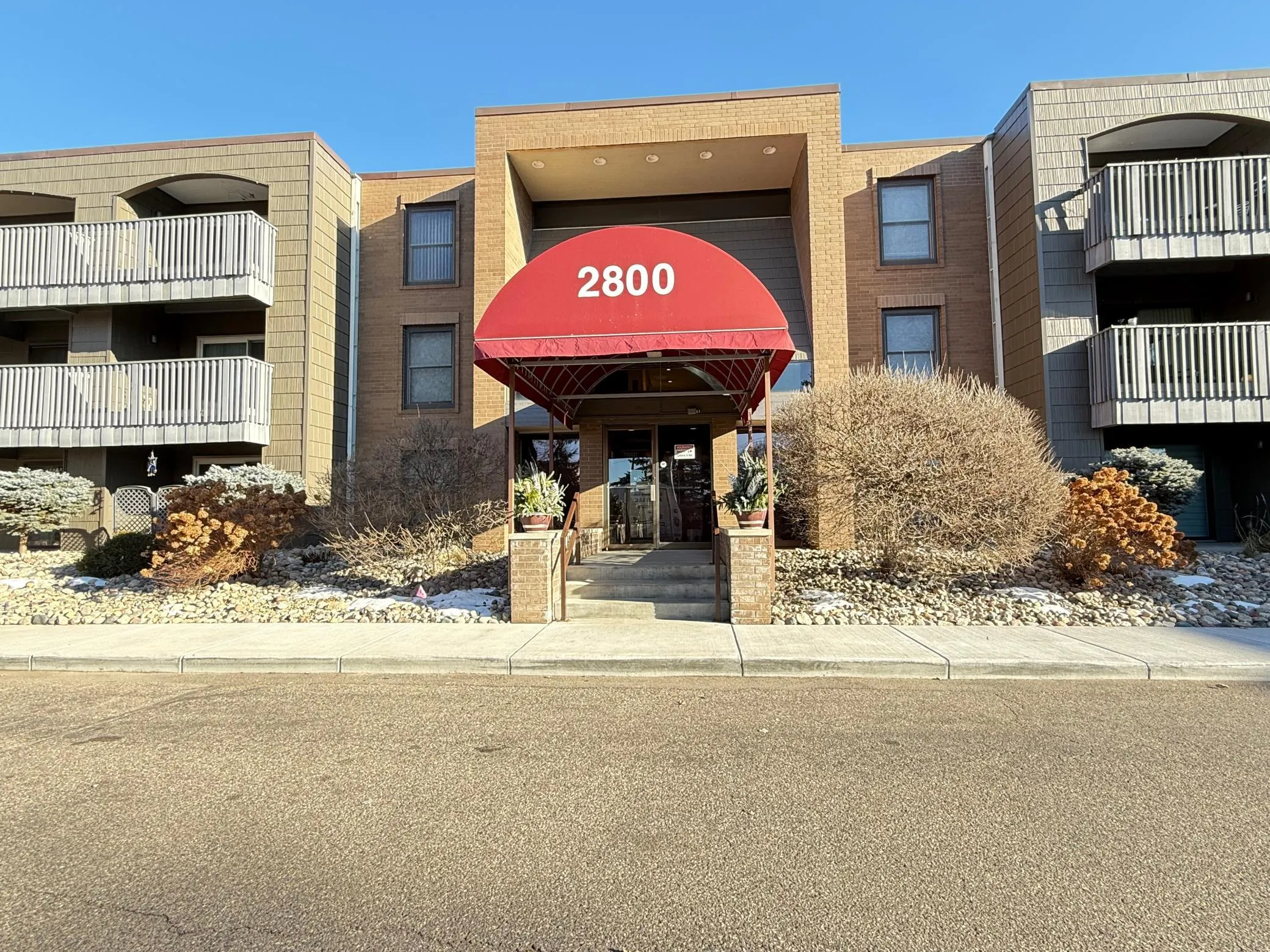 Photo 19 of 2800 Hamline N Avenue Unit 112