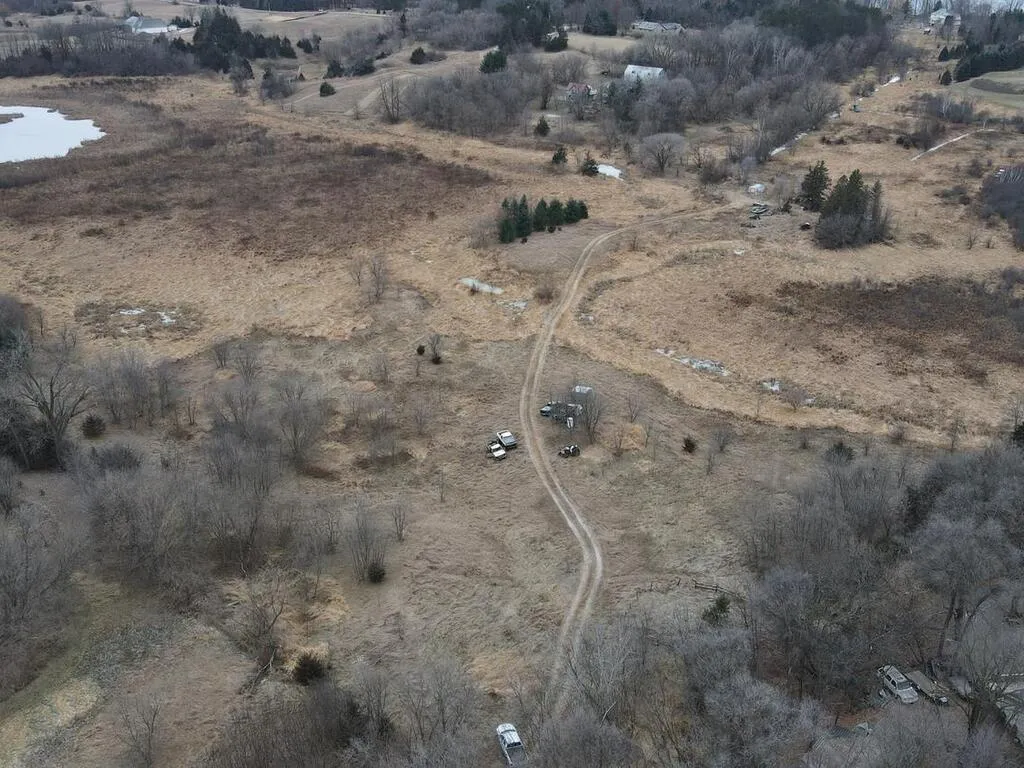 Photo 14 of Xxx Scandia Trail N
