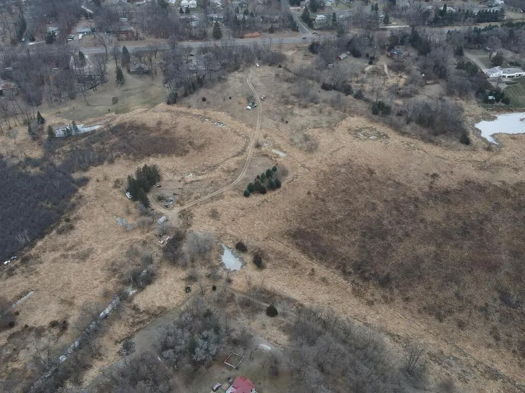 Photo 17 of Xxx Scandia Trail N