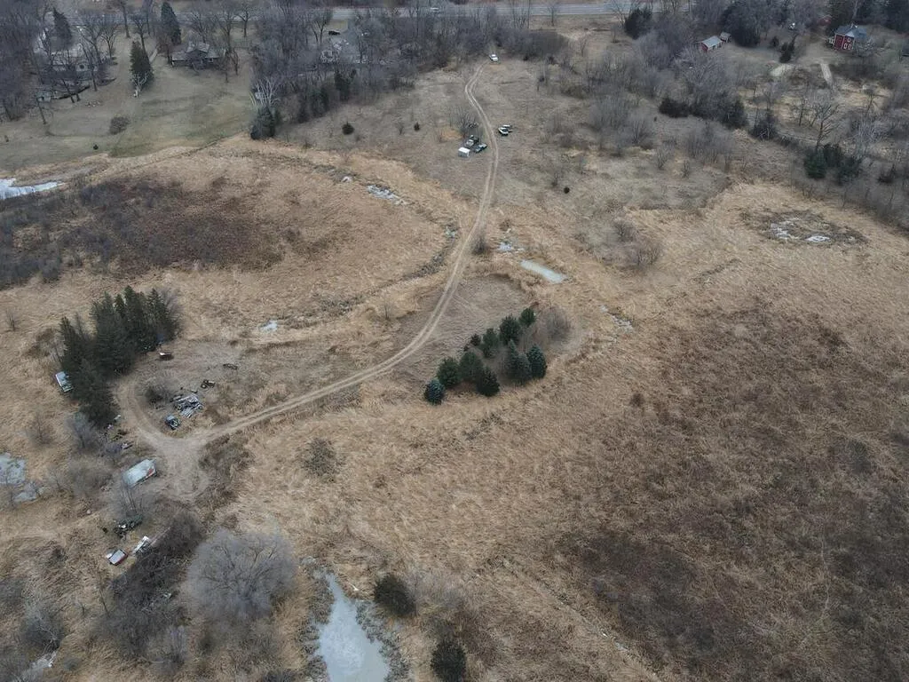 Photo 23 of Xxx Scandia Trail N