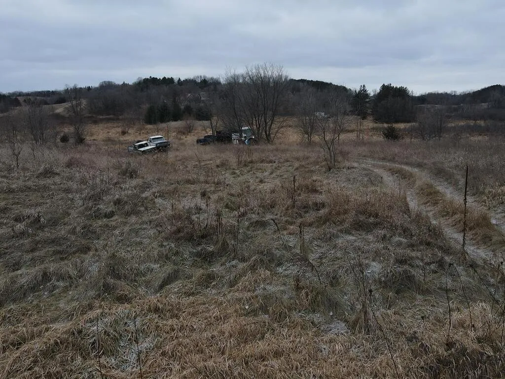 Photo 5 of Xxx Scandia Trail N