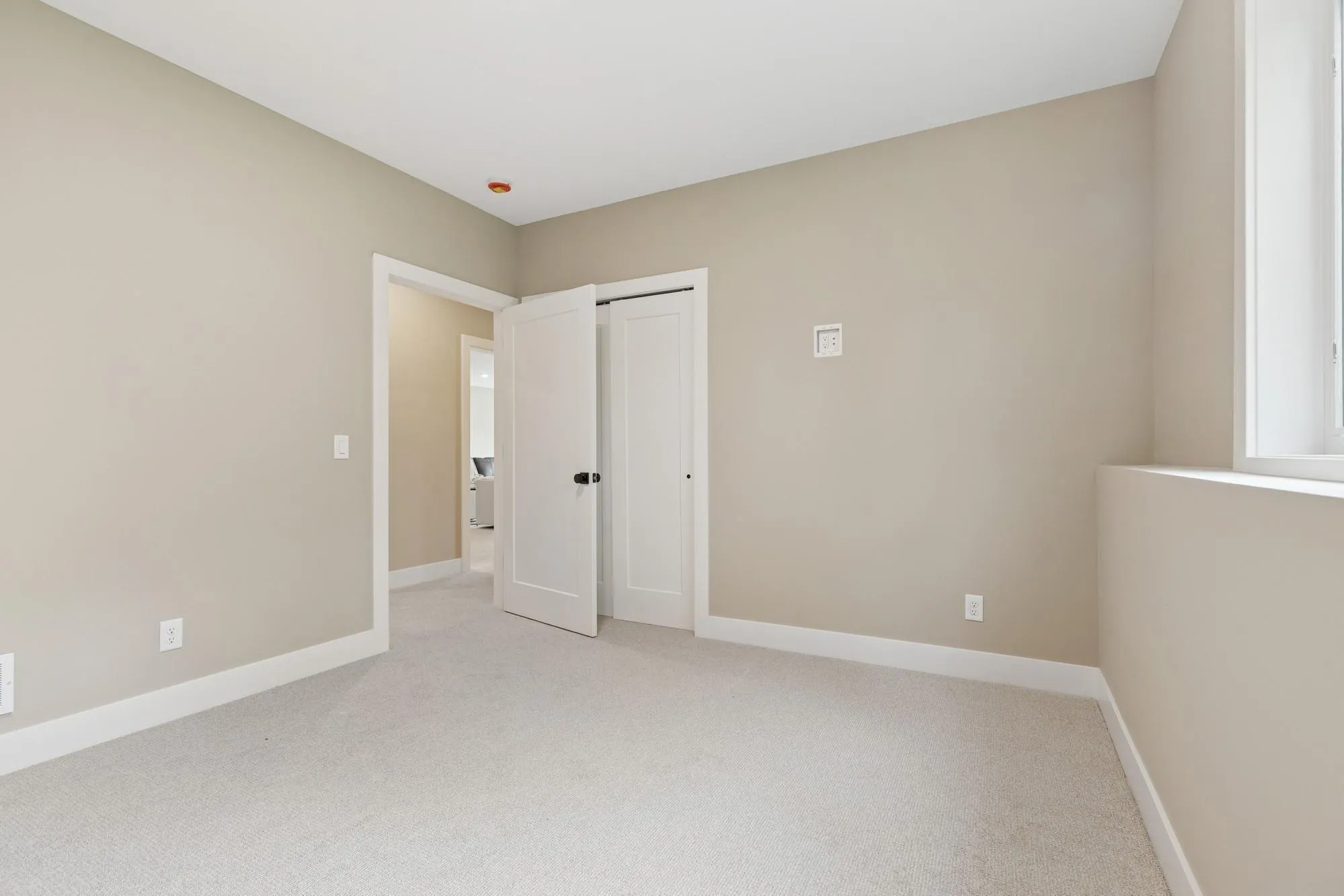 Photo 57 of 2706 Lakeview Court