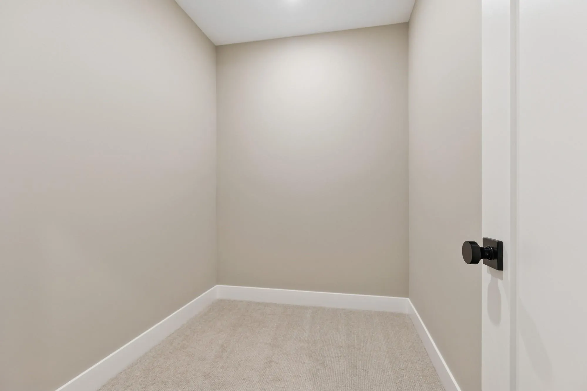 Photo 64 of 2706 Lakeview Court