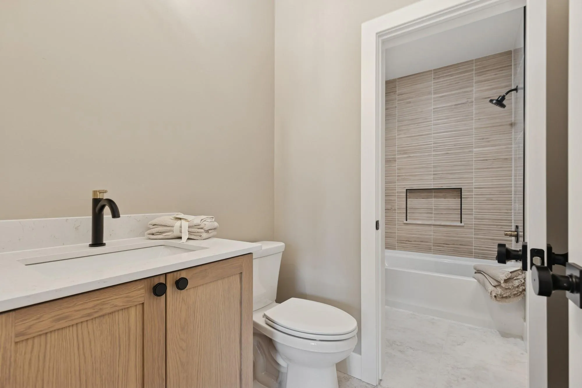 Photo 61 of 2706 Lakeview Court