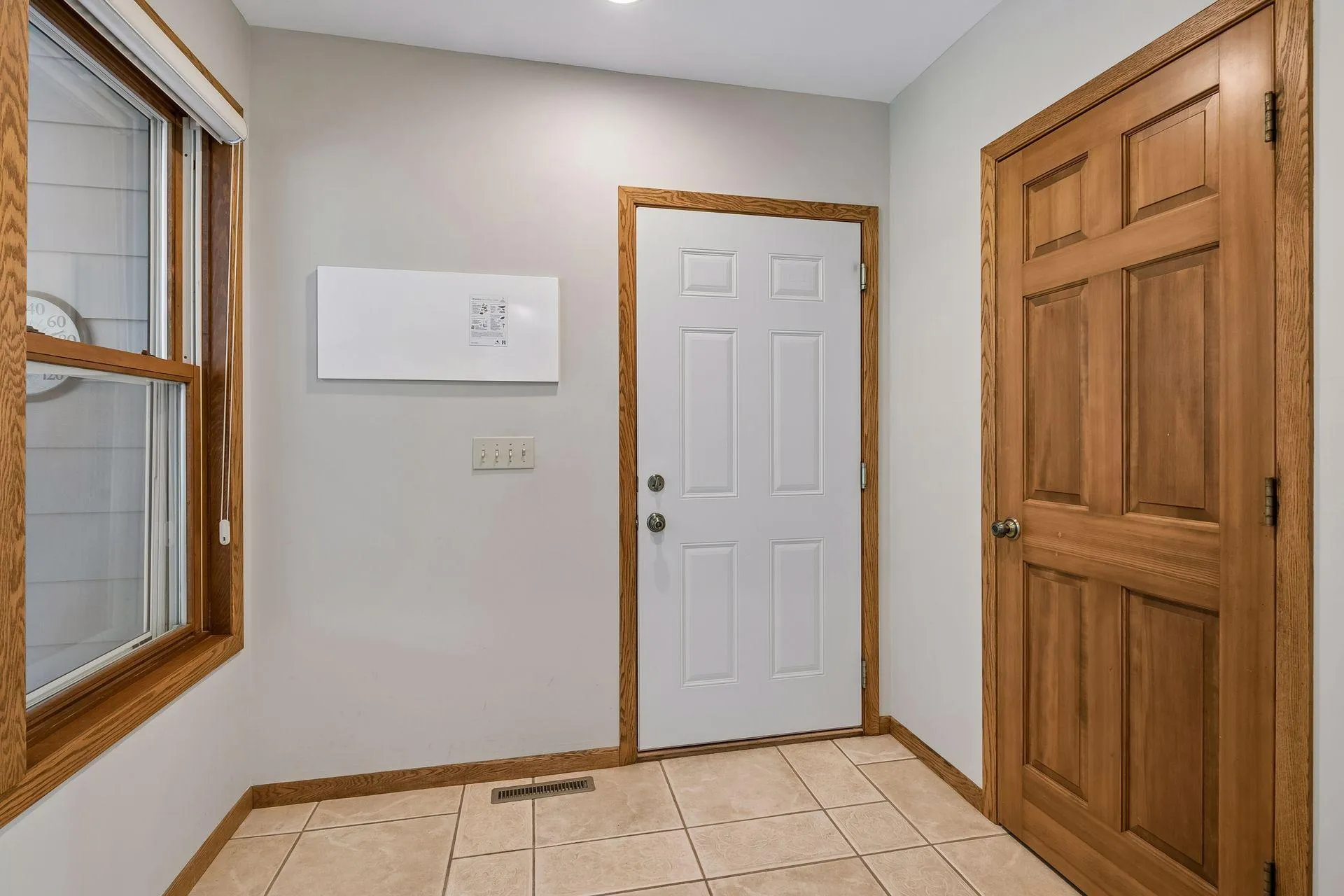 Photo 17 of 2600 W 102nd Street