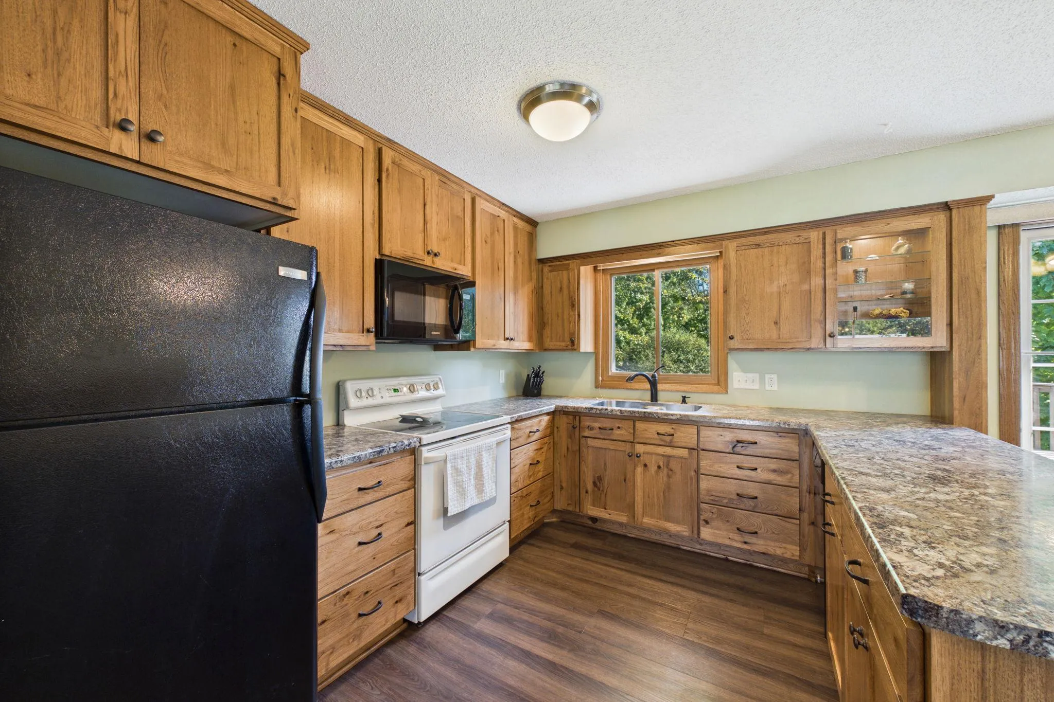 Photo 5 of 1823 Houle Circle