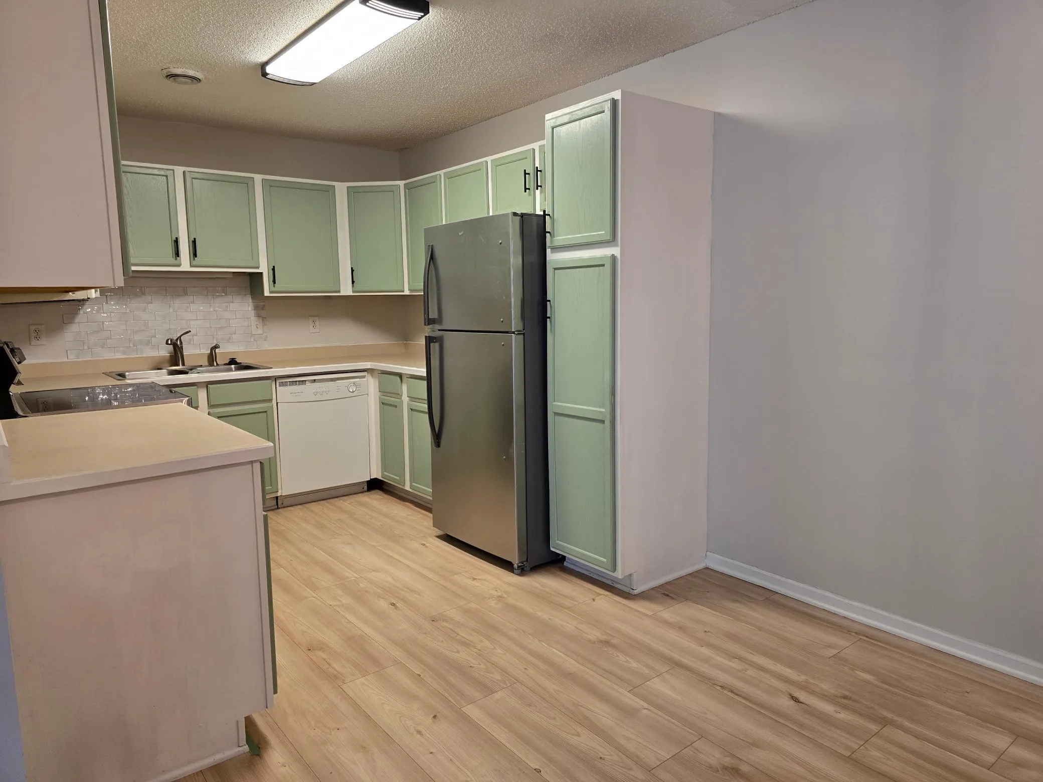 Photo 11 of 300 Cedar Street Unit 15