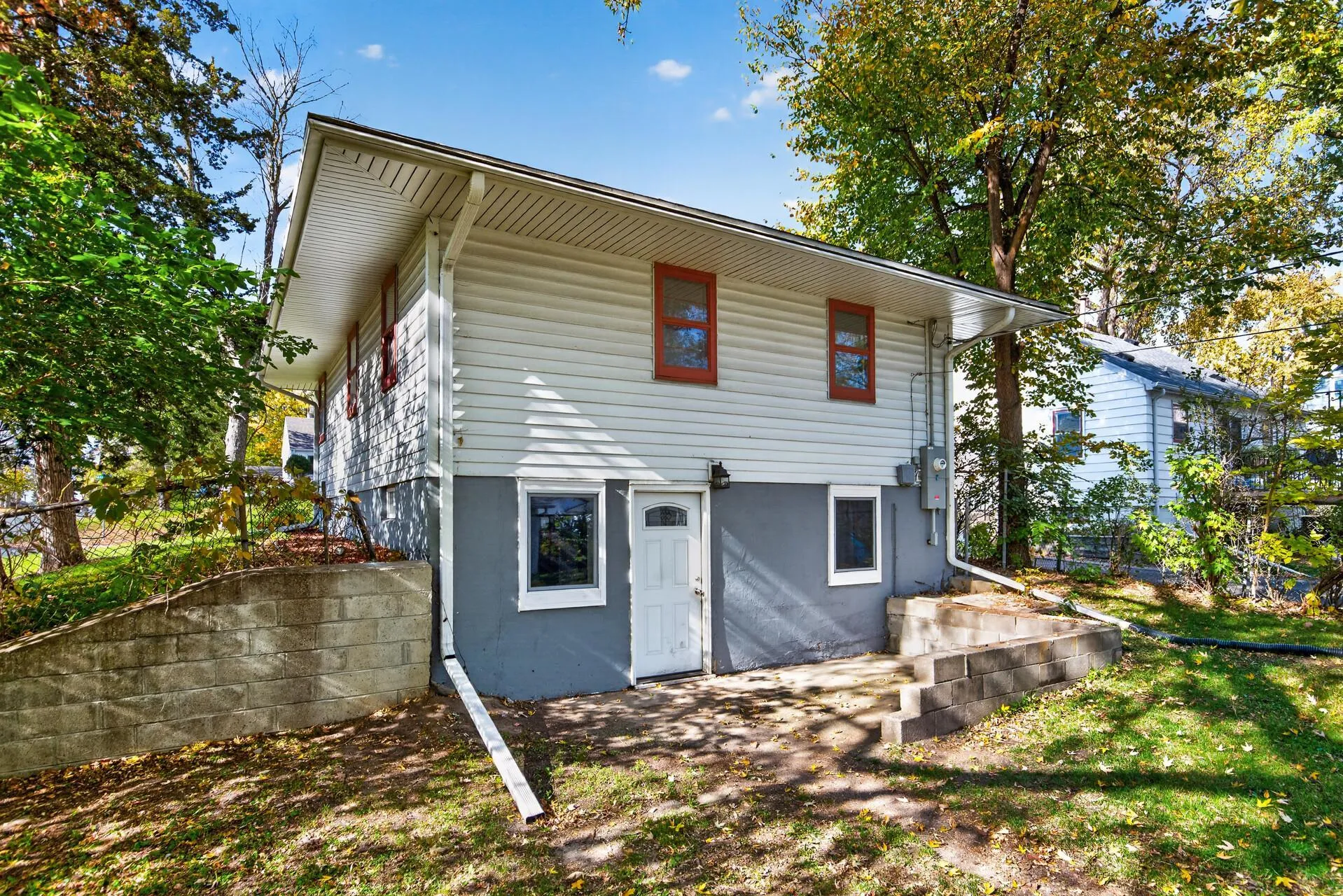 Photo 5 of 4601 2 1/2 Ne Street