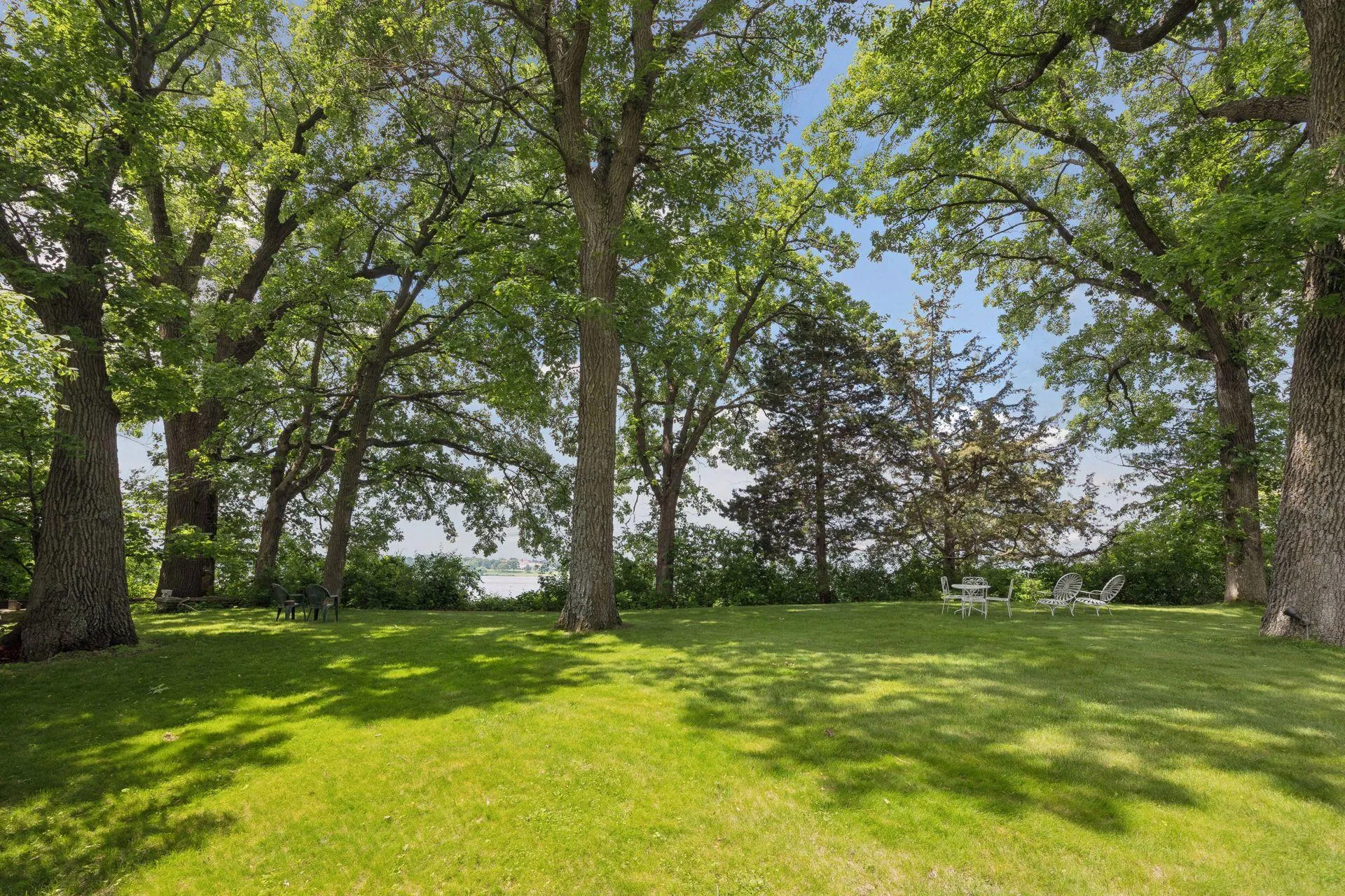 Photo 41 of 2425 N Shore Drive