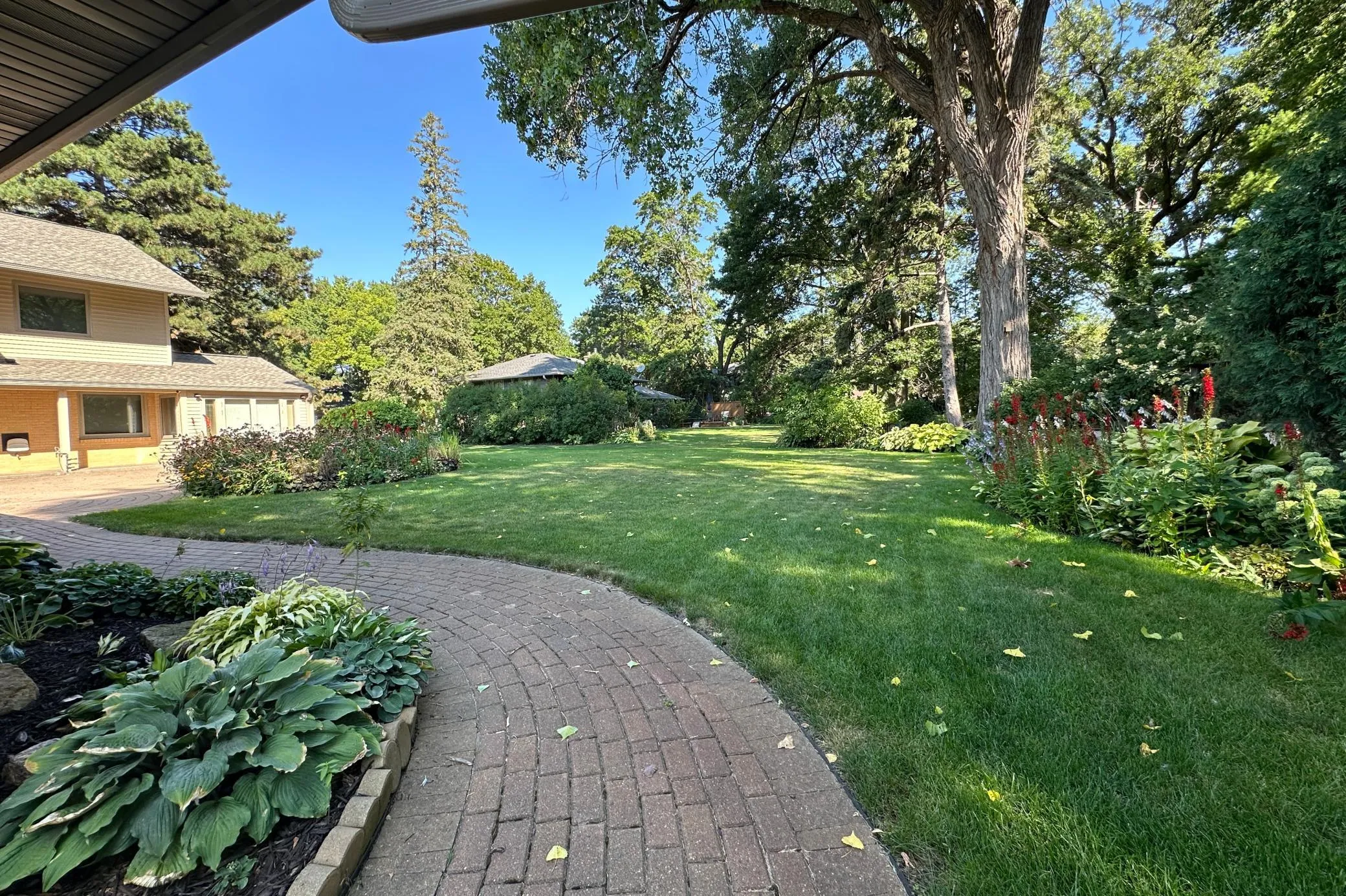 Photo 45 of 14 Mid Oaks Road