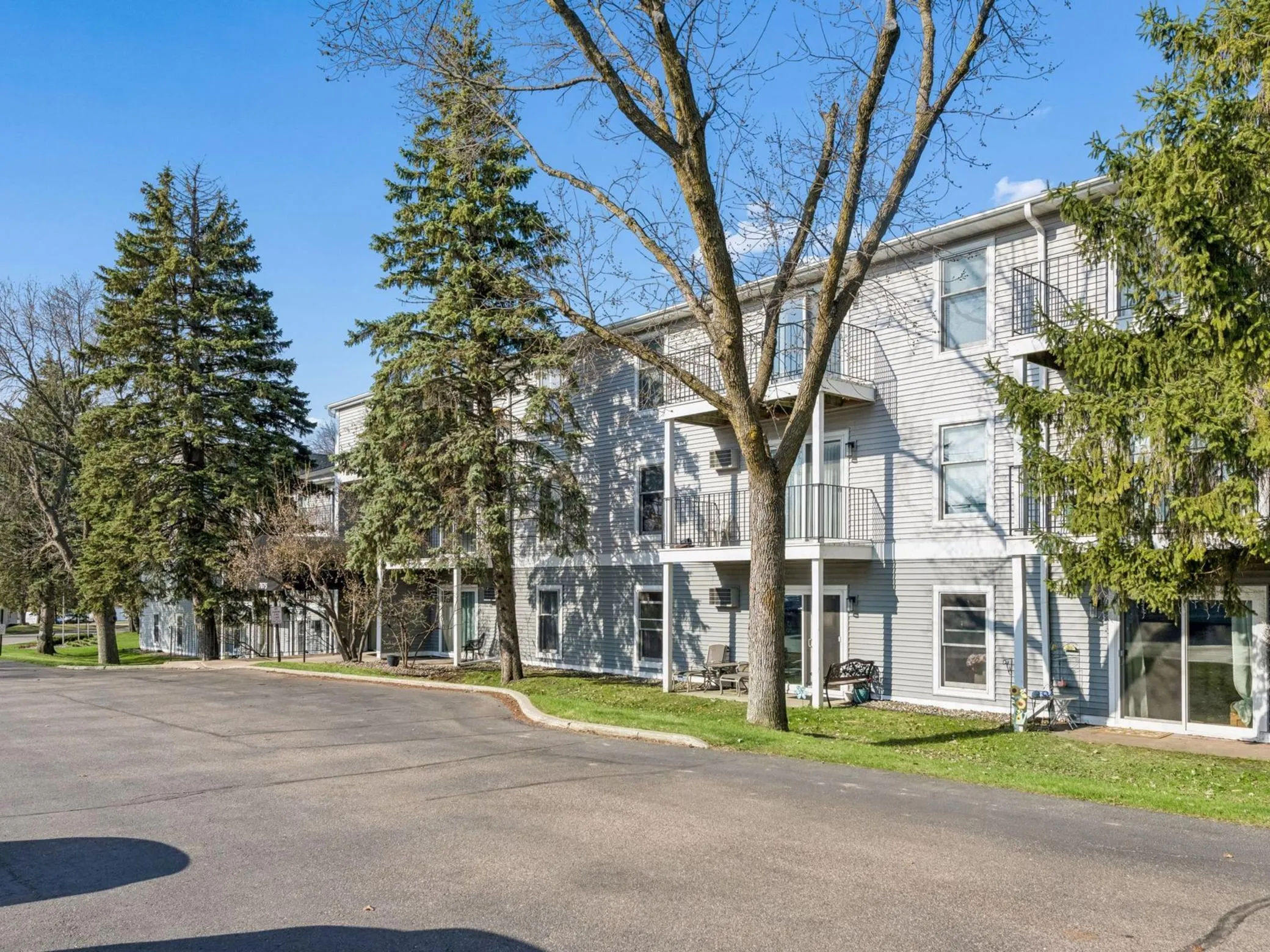 Photo 31 of 7675 142nd W Street Unit 109