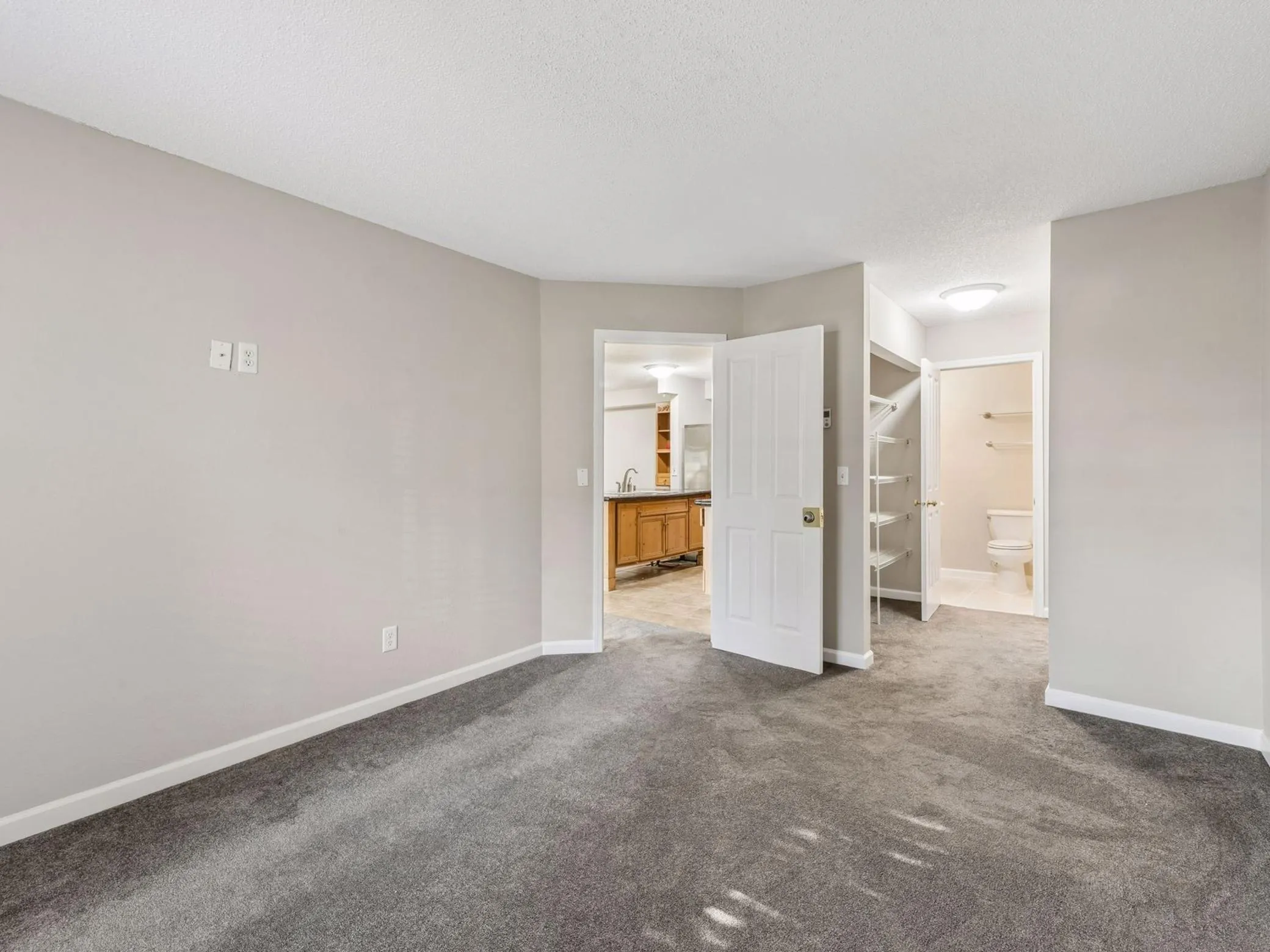Photo 17 of 7675 142nd W Street Unit 109