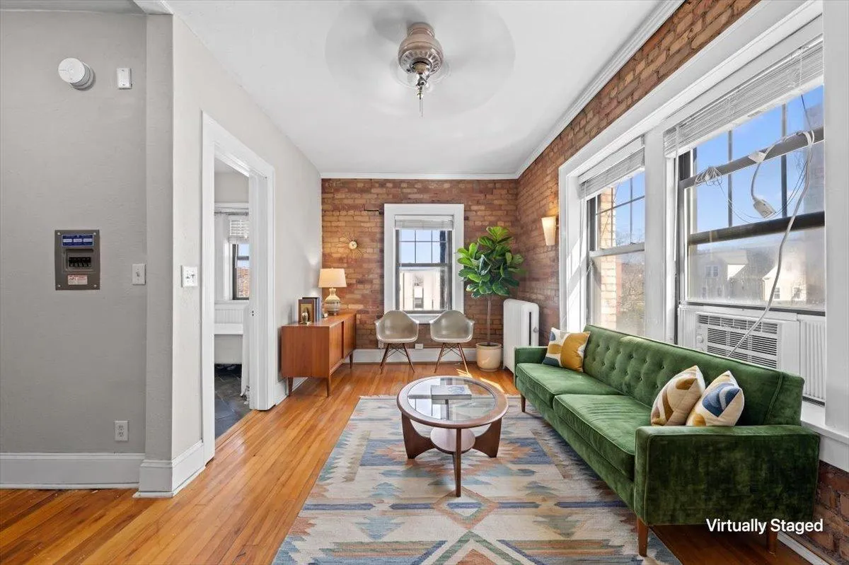 Photo 11 of 1901 Stevens Avenue Unit 307