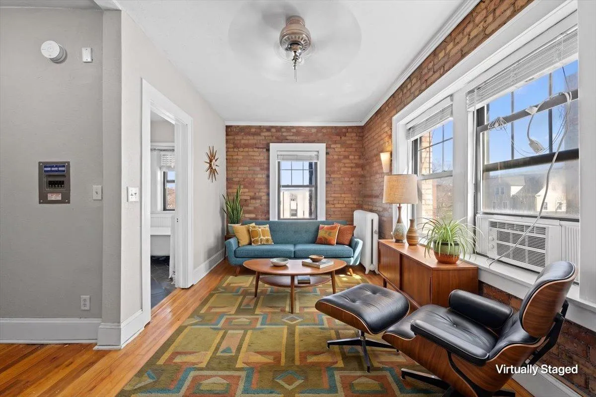 Photo 10 of 1901 Stevens Avenue Unit 307