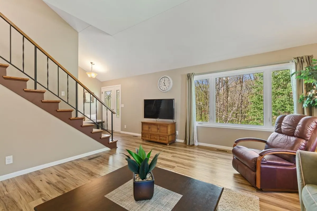 Photo 10 of 6715 Sioux Trail