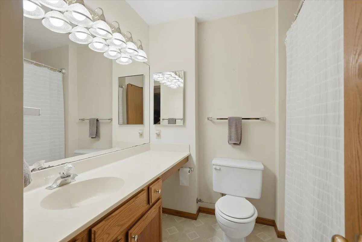 Photo 18 of 1381 Berry Ridge Road Unit 404
