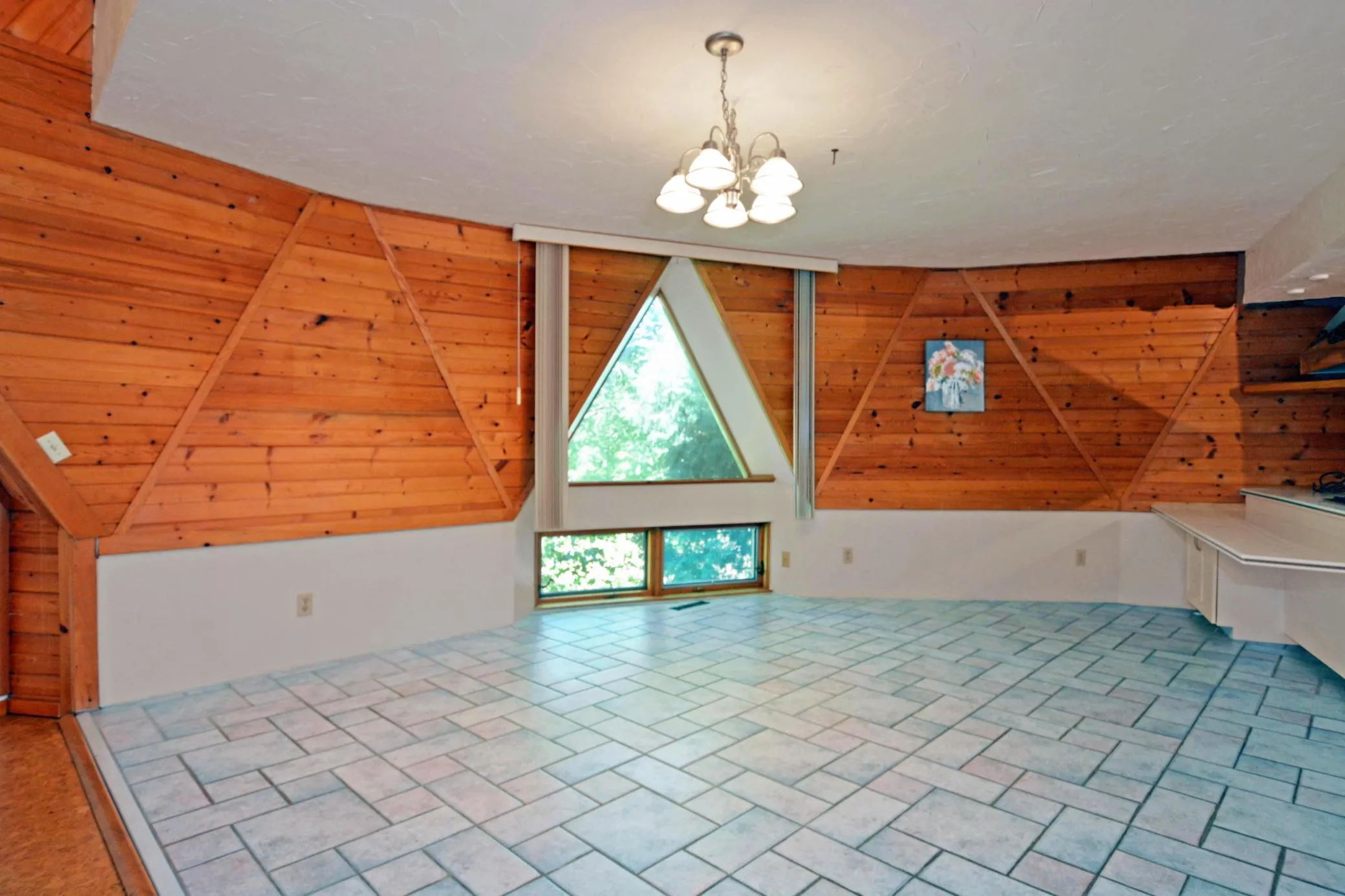 Photo 11 of 9588 County Road 5 Ne