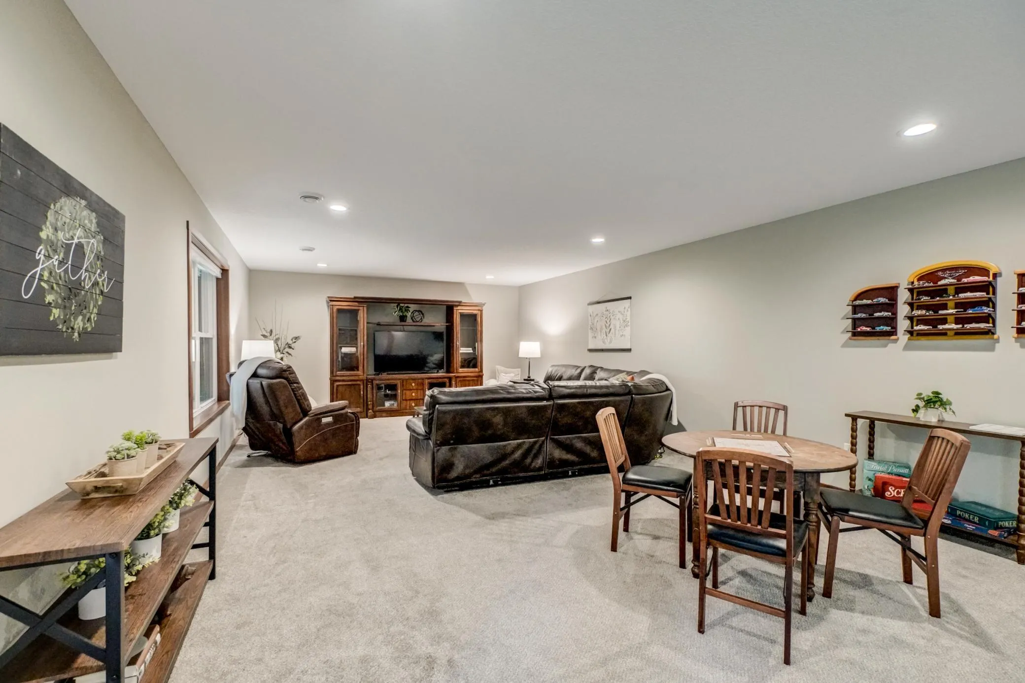 Photo 41 of 19180 Meadowridge Ln N Circle
