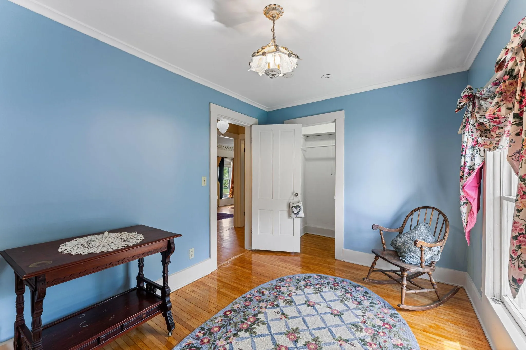 Photo 71 of 718 Vermillion Street