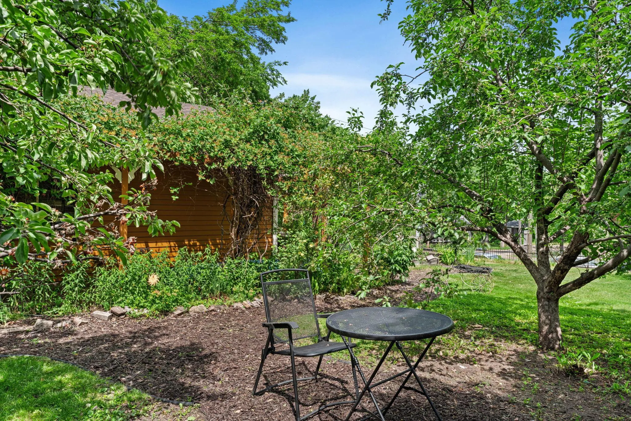 Photo 95 of 718 Vermillion Street