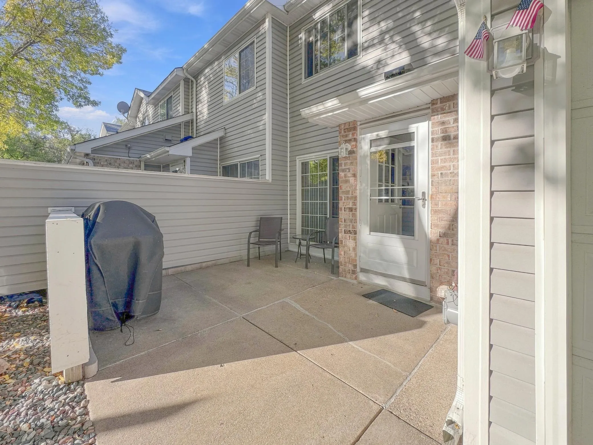 Photo 2 of 10972 Hanson Nw Boulevard