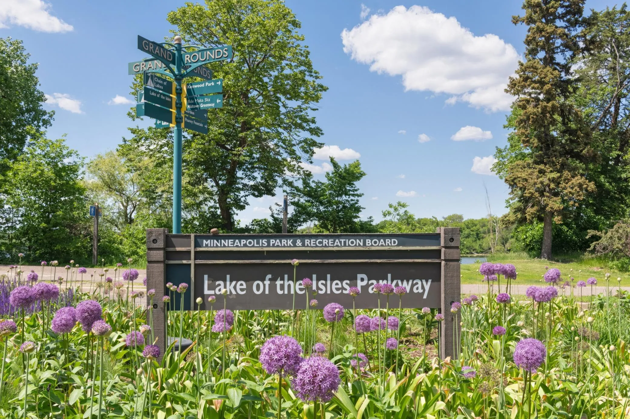 Photo 92 of 2224 W Lake Of The Isles Parkway