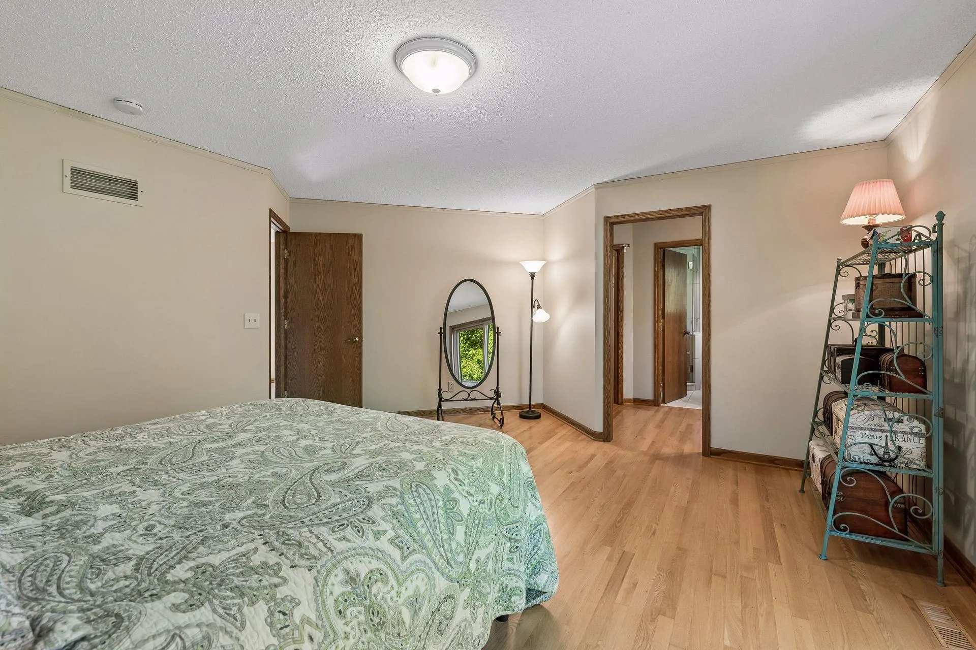 Photo 14 of 10416 Briar Circle