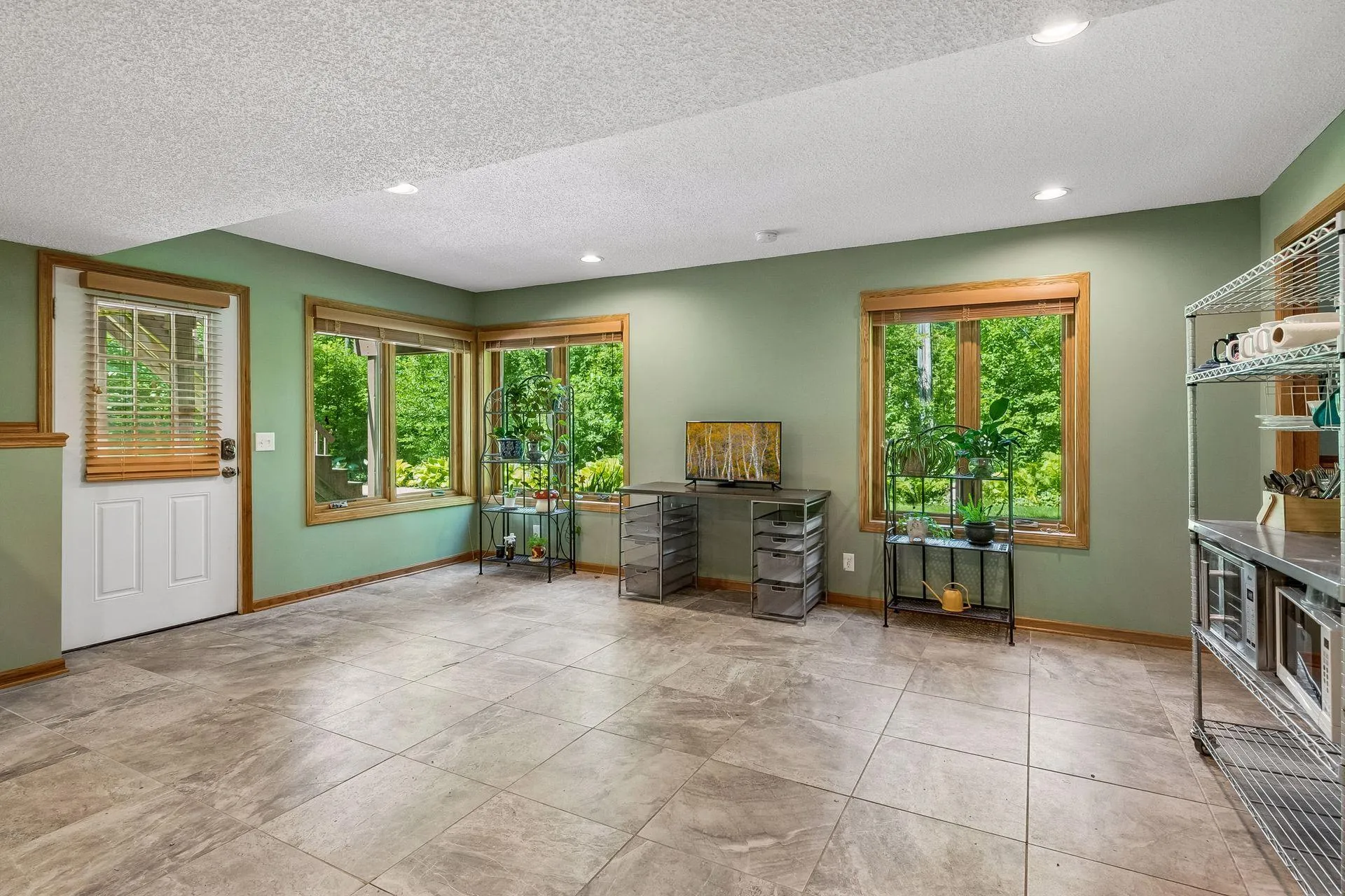 Photo 24 of 10416 Briar Circle