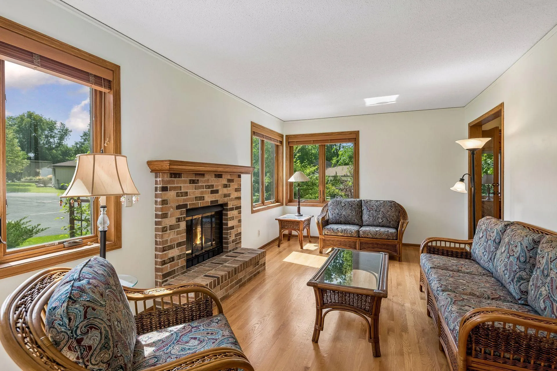 Photo 6 of 10416 Briar Circle