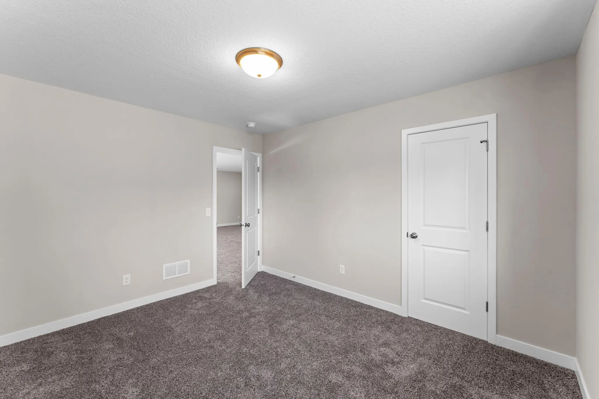Photo 41 of 2702 Rushmore Road