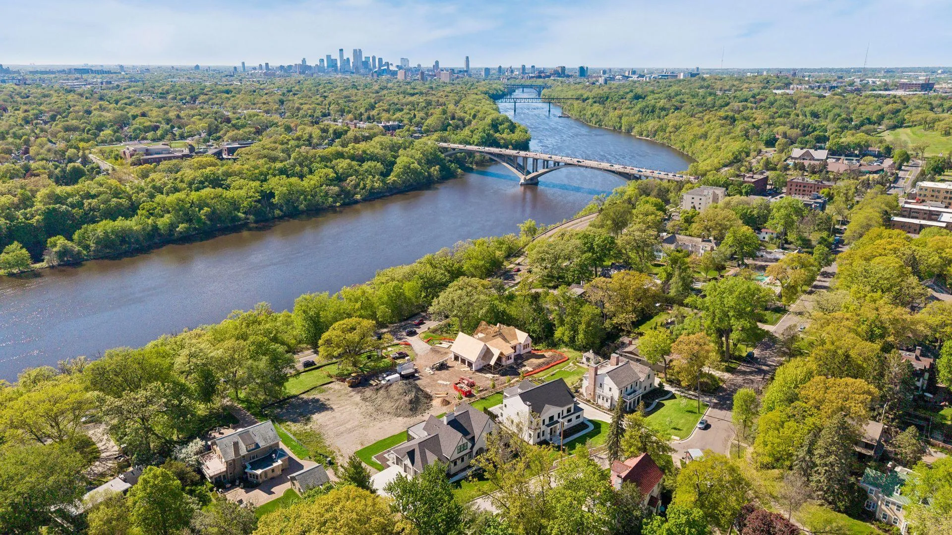 Photo 10 of 110 Mississippi River N Boulevard