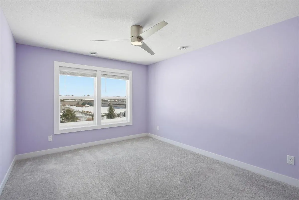 Photo 16 of 634 Elizabeth Way