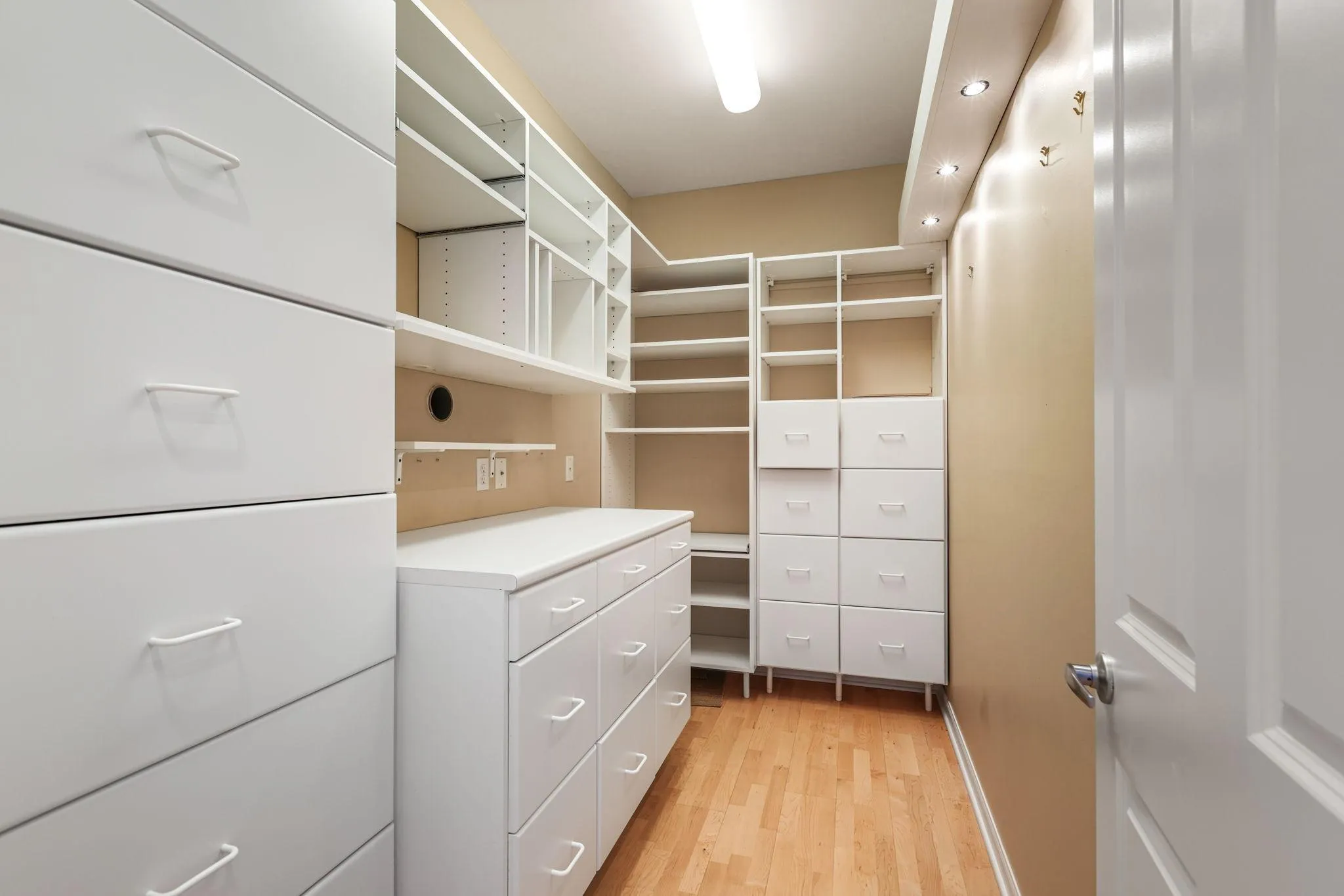 Photo 44 of 573 S 10th Street