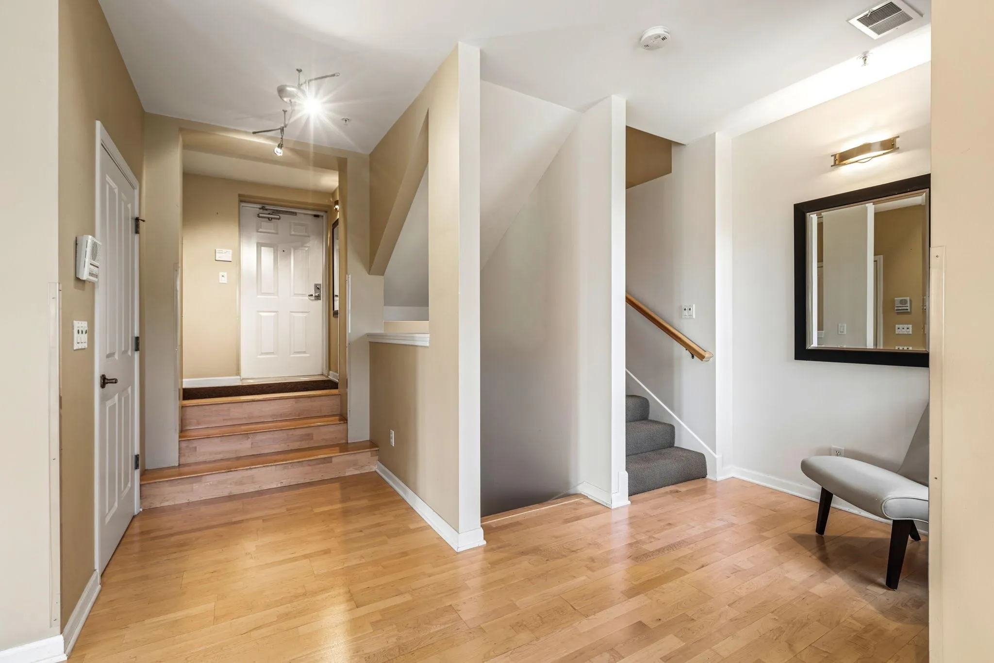 Photo 31 of 573 S 10th Street