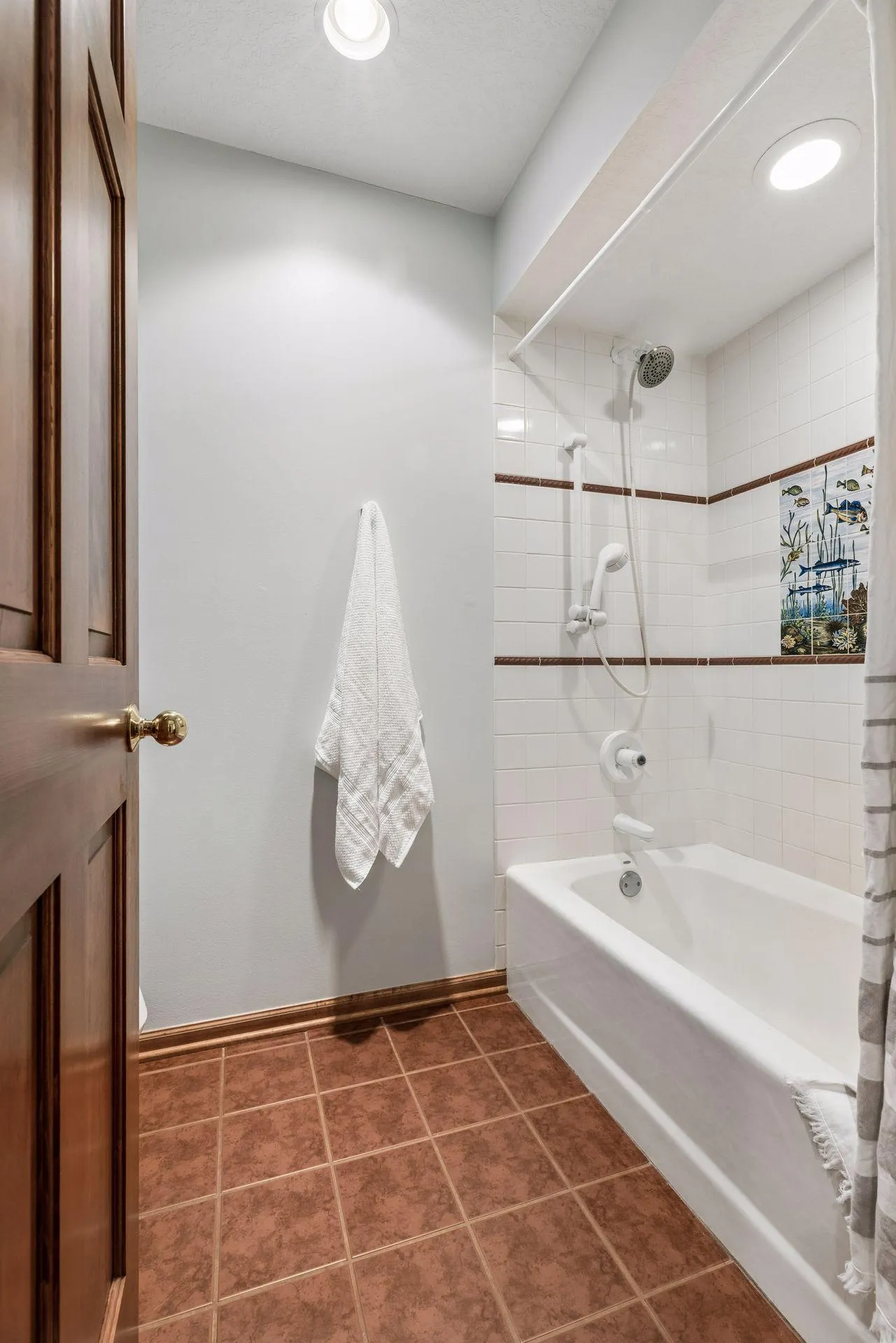 Photo 81 of 23 Scotch Pine Circle