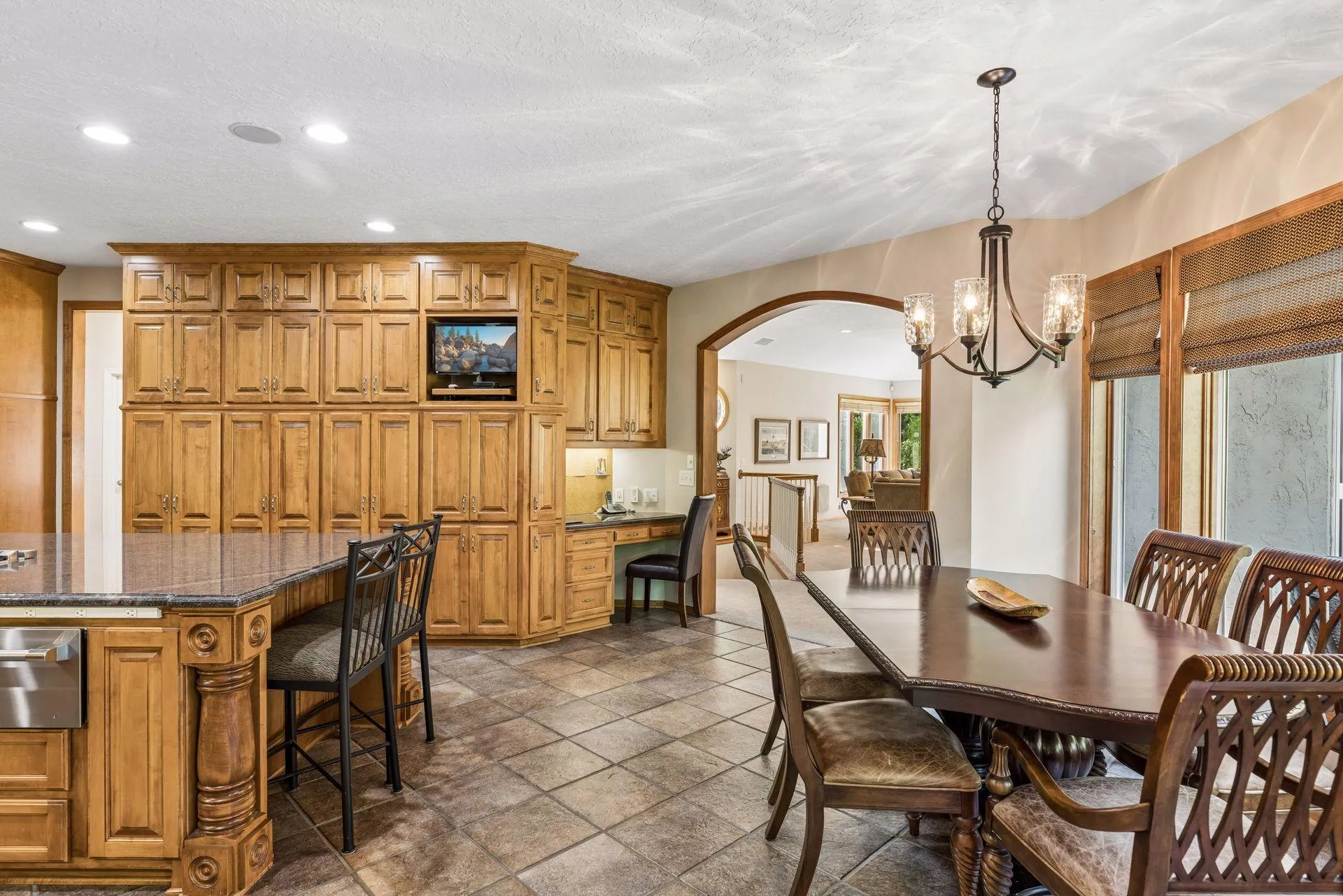 Photo 10 of 23 Scotch Pine Circle