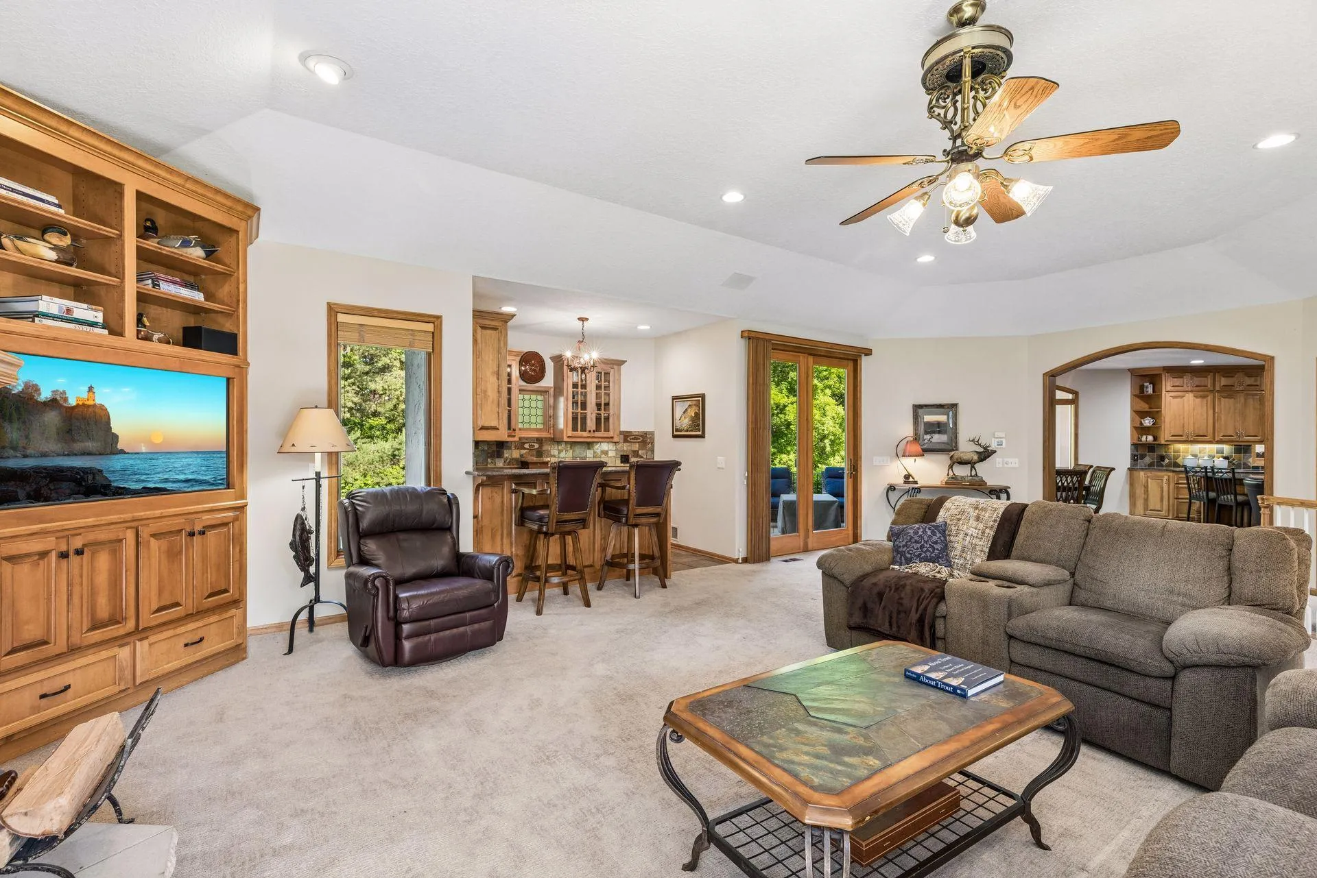Photo 32 of 23 Scotch Pine Circle