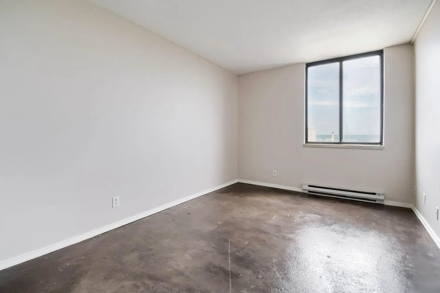Photo 15 of 291 7th W Street Unit 1702