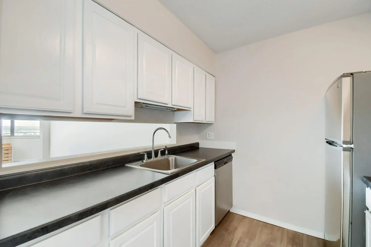 Photo 9 of 291 7th W Street Unit 1702