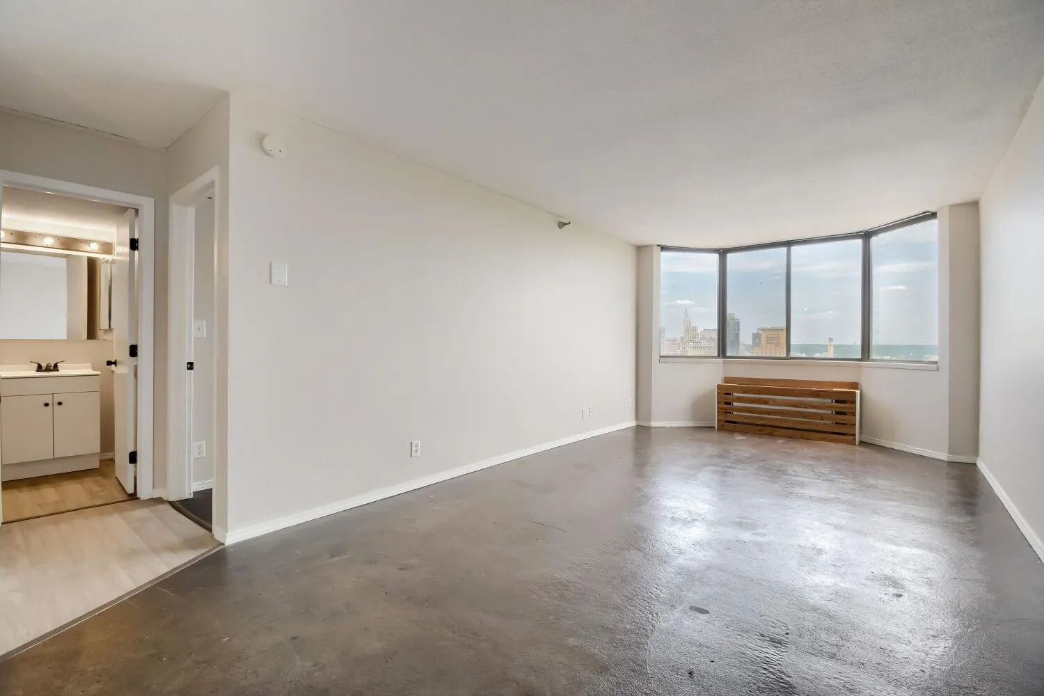 Photo 7 of 291 7th W Street Unit 1702