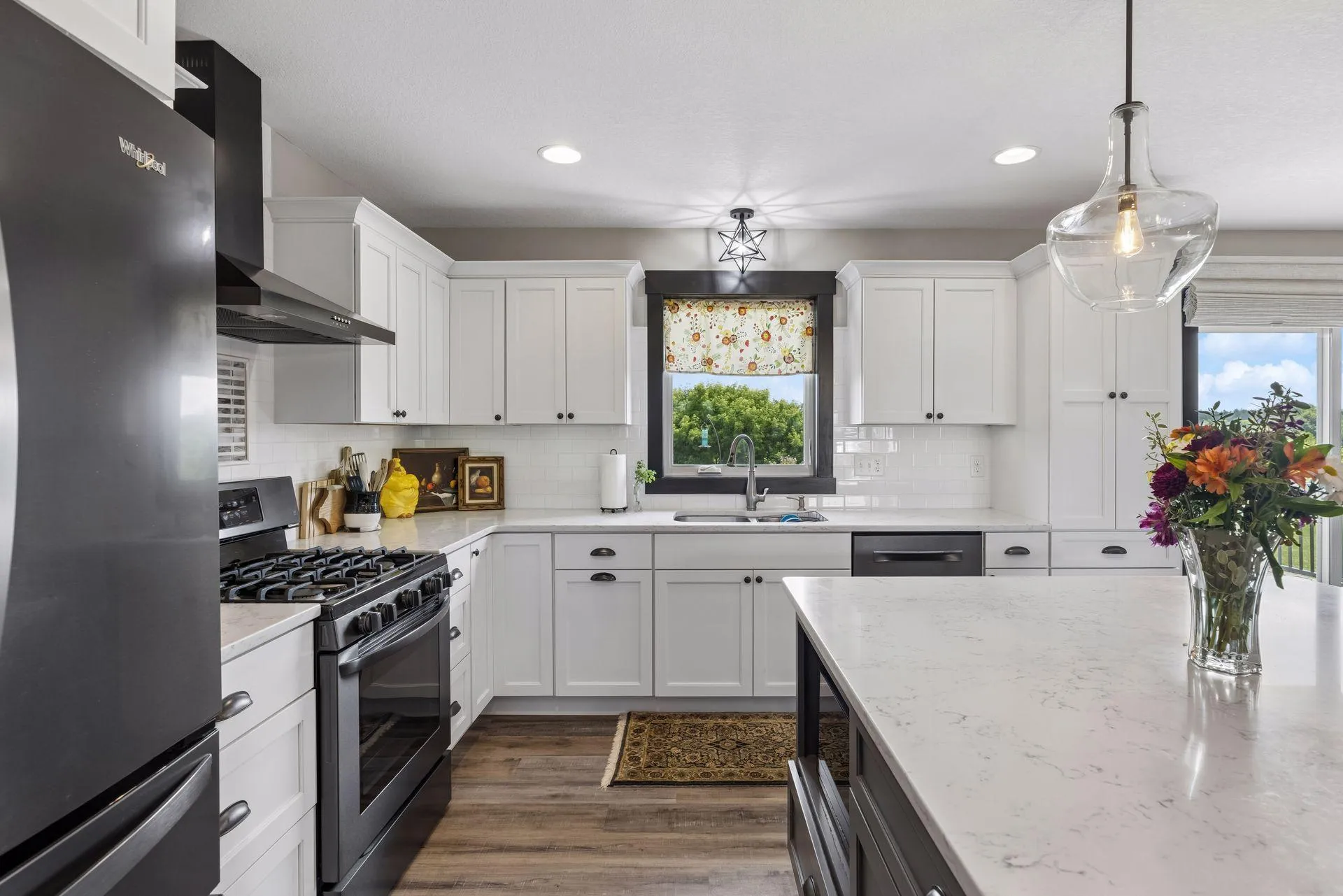 Photo 16 of 1527 96th Street
