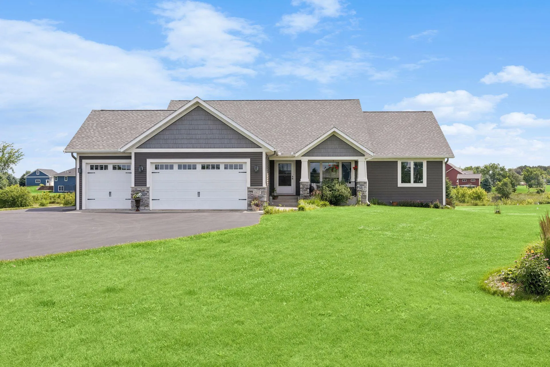 Photo 86 of 1527 96th Street