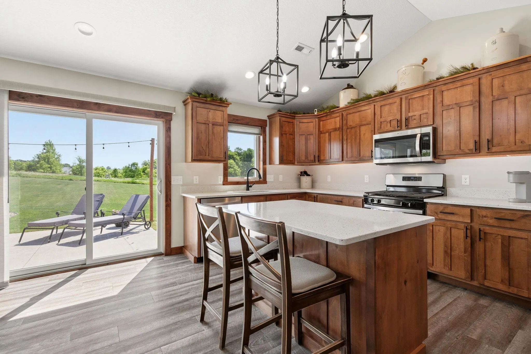 Photo 12 of 740 161st