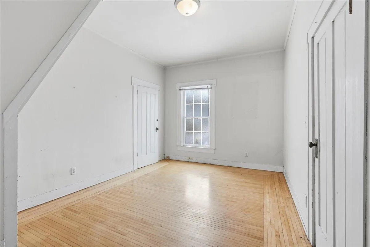Photo 25 of 617-619 3rd Street