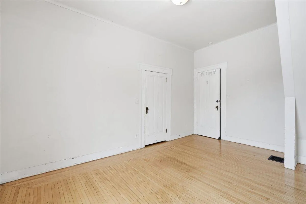 Photo 26 of 617-619 3rd Street